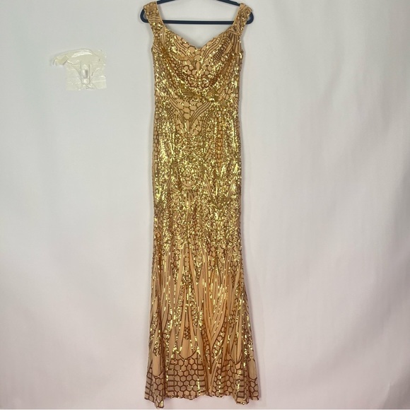 Miss Ord Long Off-Shoulder Gold Sequin Mermaid Trumpet Gown Dress Sz Medium NWT - Picture 3 of 8